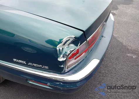 1999 Buick Park Avenue from USA, damaged, VIN 1G4CW52KXX4600191